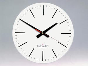 Вторичные аналоговые часы внутреннего исполнения с секундной стрелкой